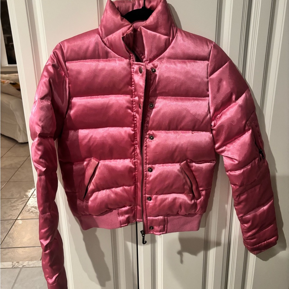 Juicy Couture Y2K vintage RARE mean girls pink puffer jacket